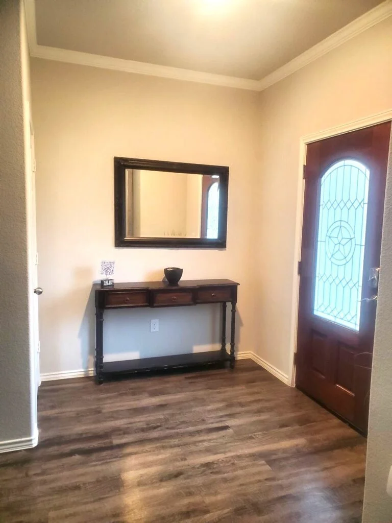 Entryway console table with mirror
