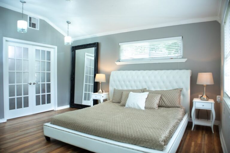 How to Separate a Large Room by Installing French Doors